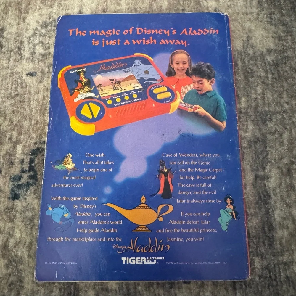 Disney‎ Adventures Magazine July 1993 Big Adventures of Dinosaurs No Label